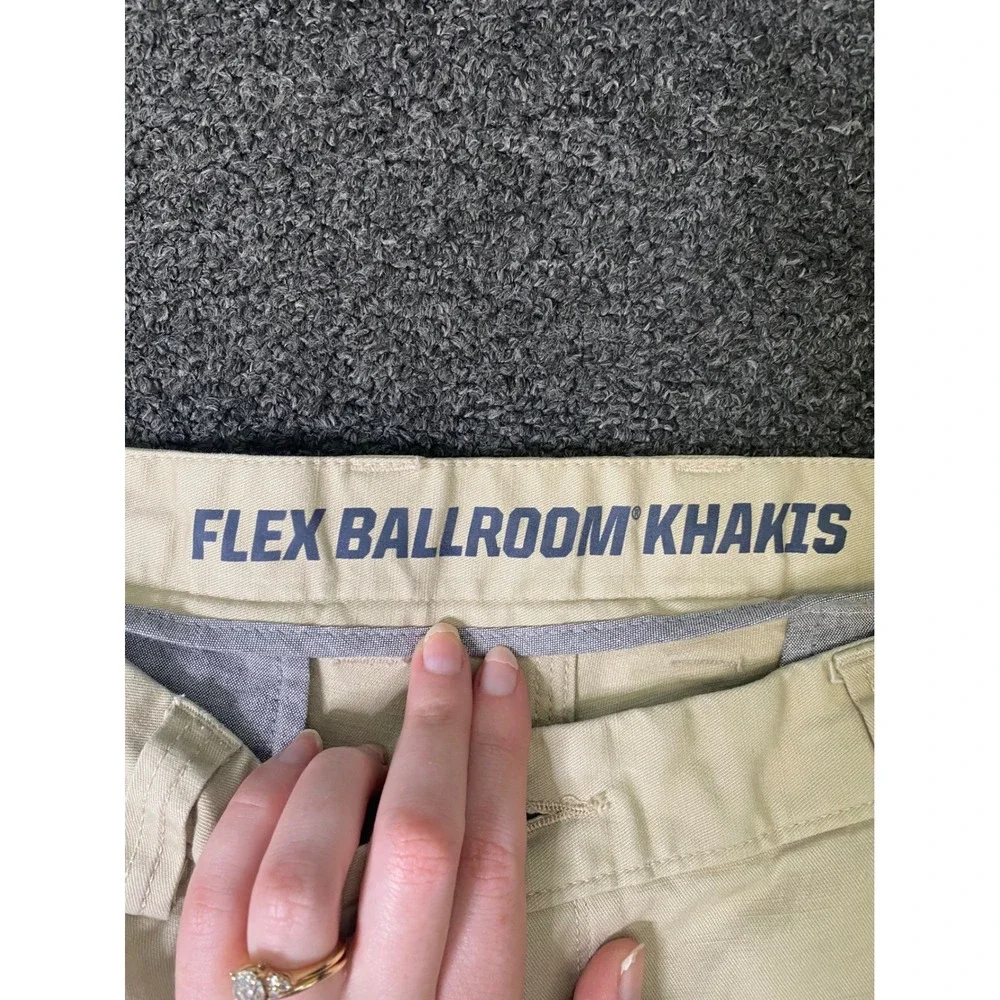 Duluth Trading Co Flex Ballroom Khakis Tan Mens 36x32 Slim Fit Casual‎ Straight